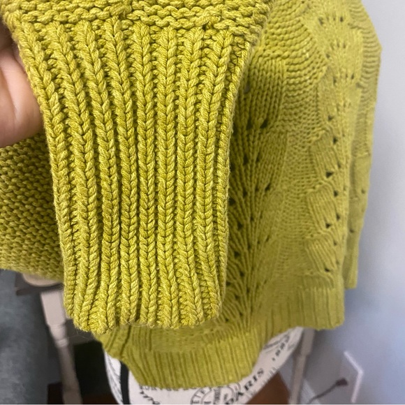 Free People Bell Song Women's Size Small Sweater Oversized Boxy Green in Colour - Picture 6 of 10